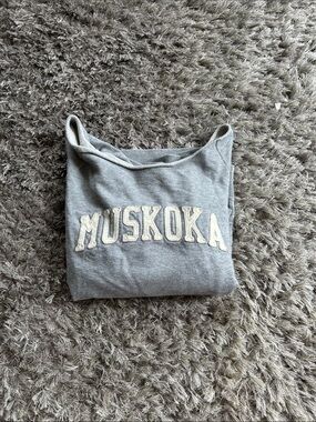 Walter PageLight Grey Crewneck Sweatshirt with Cream Muskoka Appliqué